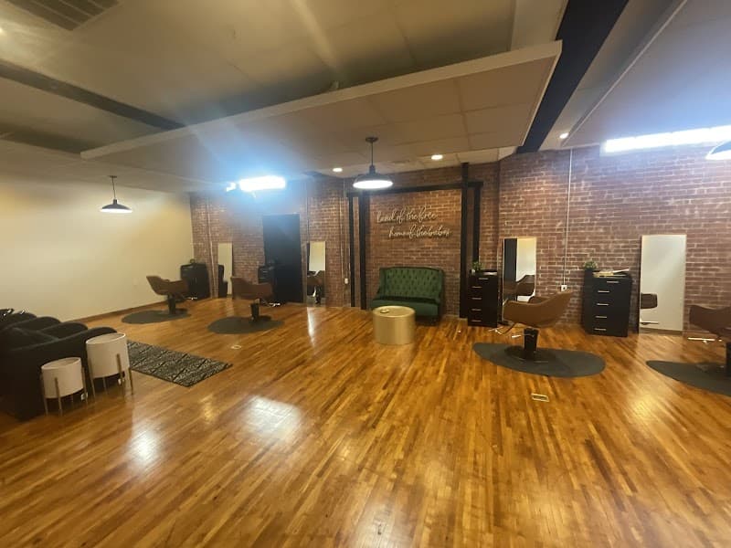 Luxe By Liv South Charleston photo