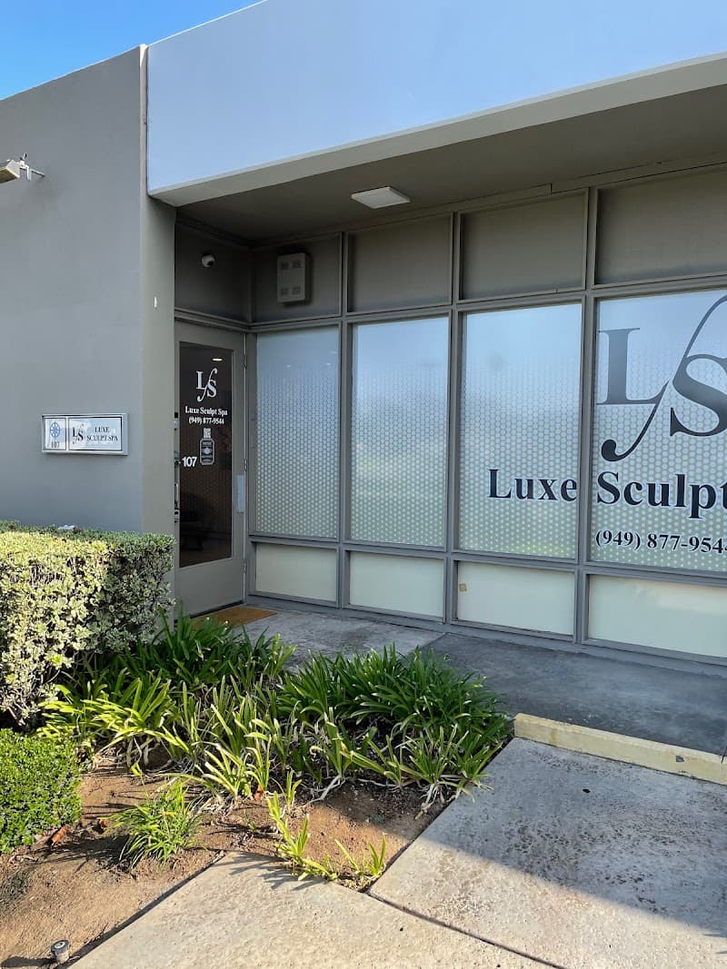 Luxe Sculpt Spa Newport Beach photo