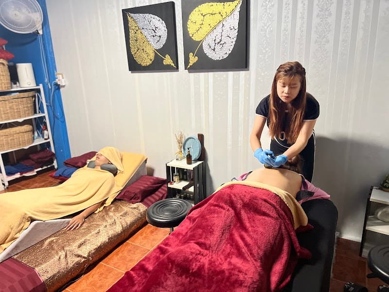 Luxe Sleep Beauty Spa Lamphun photo