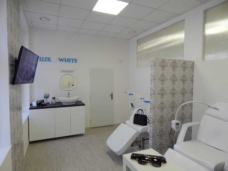 LuxWhite Galanta photo
