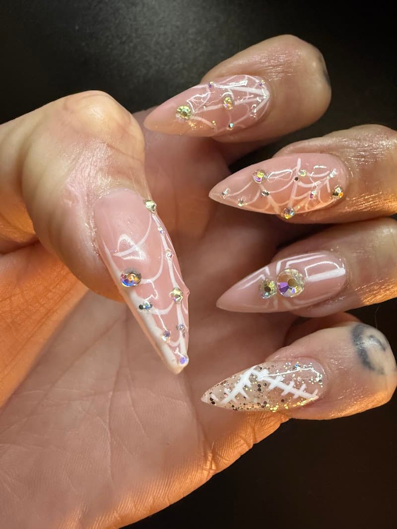 Ly Ly Nails & Spa Grafton photo