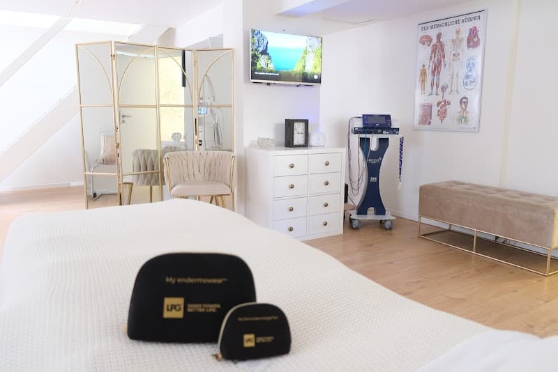 LymphCare by Cate Rickenbacher Zürich photo