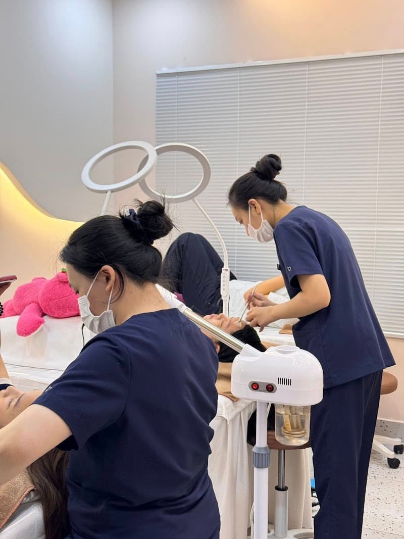 Lys Beauty - Spa & Academy Quận Gò Vấp photo