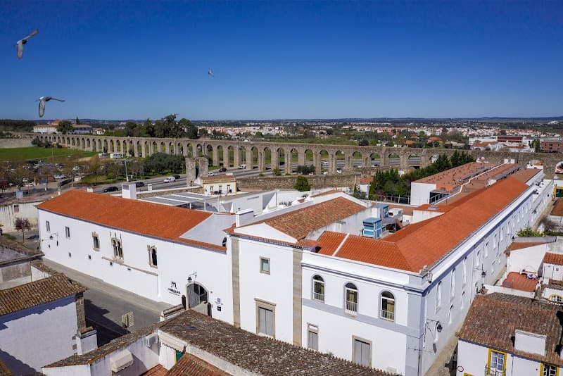 M'ar de Ar Aqueduto Evora photo