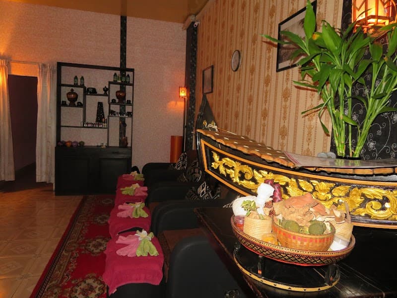 Madam Massage Salon Phum Mouy photo