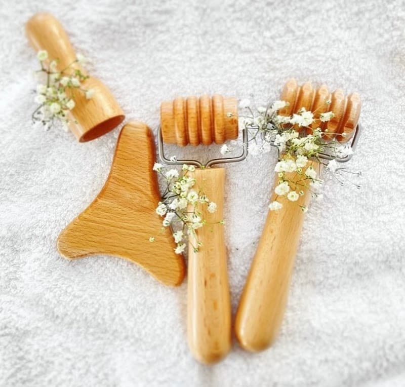 Maderonkáreň Trenčín photo