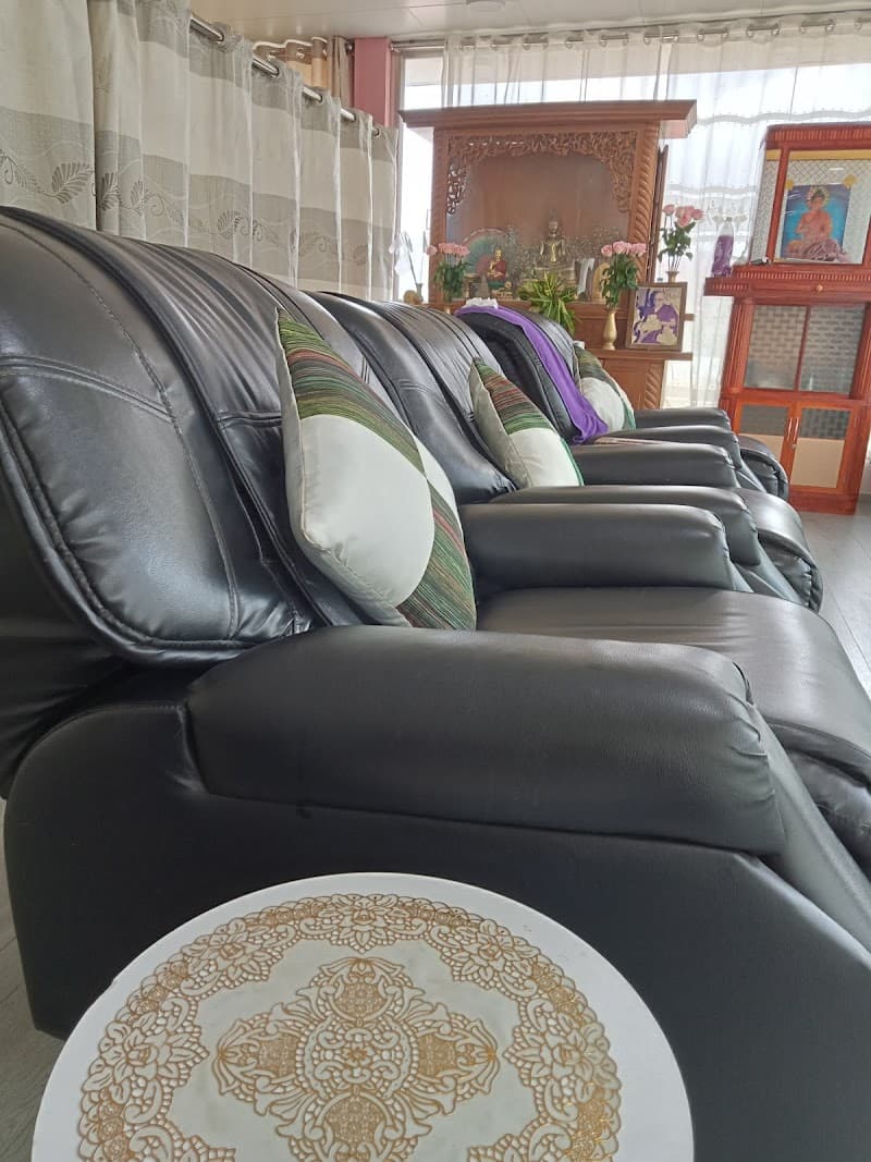 Mae Ei Beauty & Health Spa No 2/324 Wuit Hmong Street photo