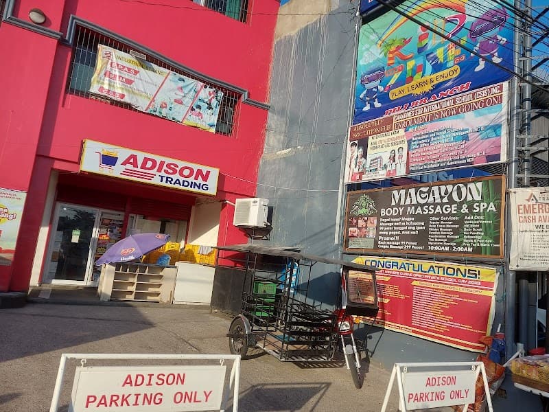 Magayon body massage and spa Pili photo