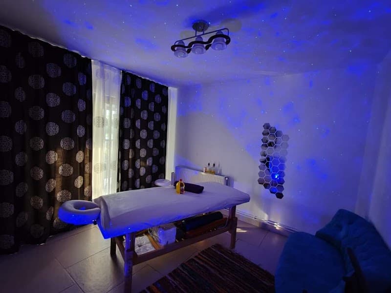 Magic Hands salon masaj Arad photo