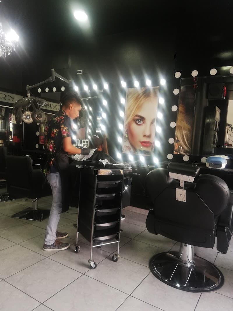 Maja montalvo José Luis Bustamante y Rivero photo