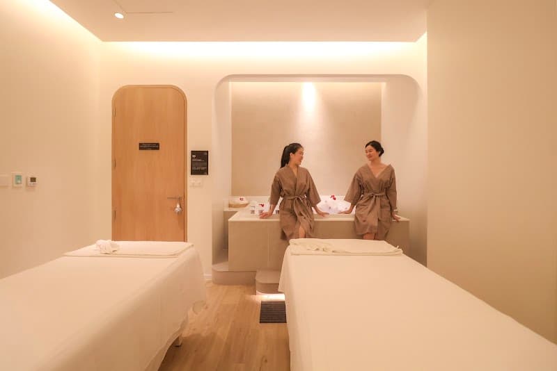 Makkha Health & Spa Bangkok (Ploenchit) photo