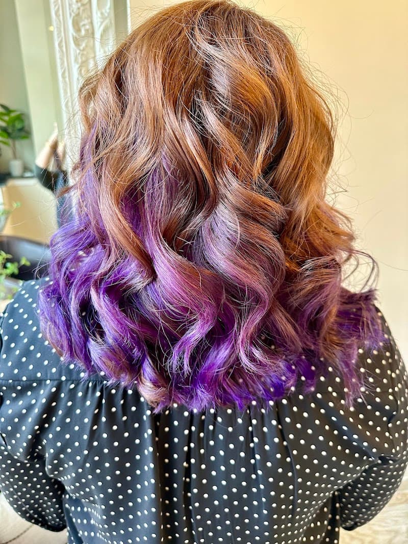 Mallia Salon & Spa Middle River photo