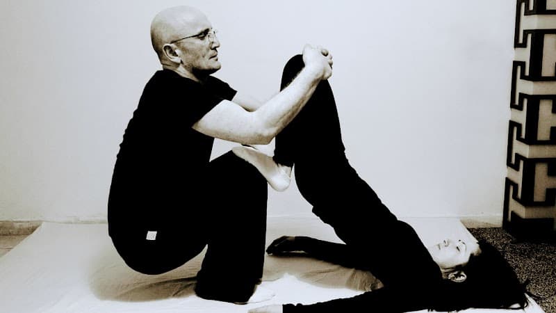 Mamuka Massage Therapist IL 6334110 photo