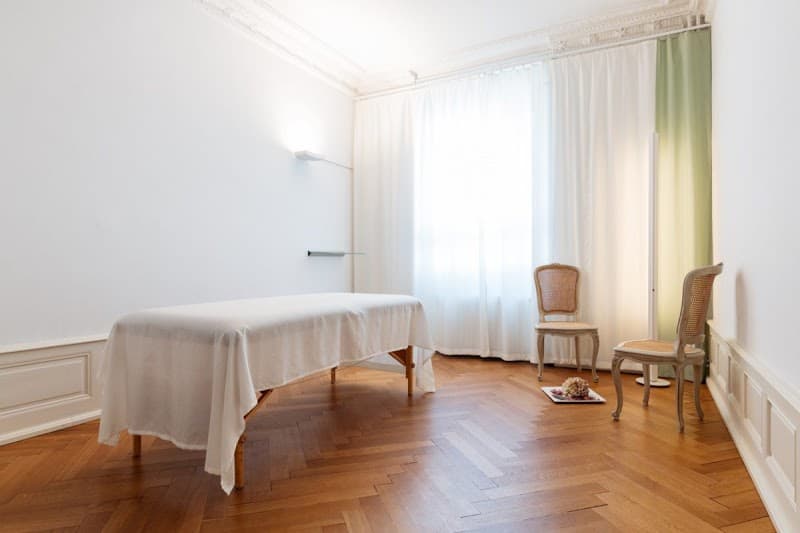 Mandi Massage Basel photo