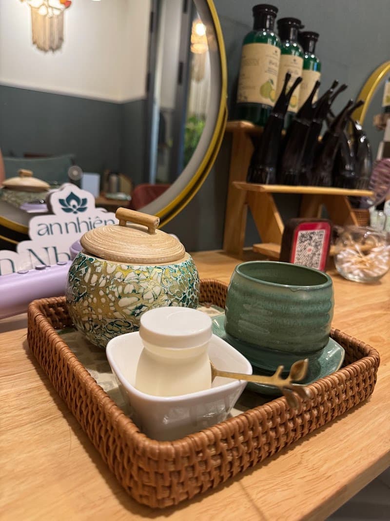MANH Beauty Center Quận 4 photo