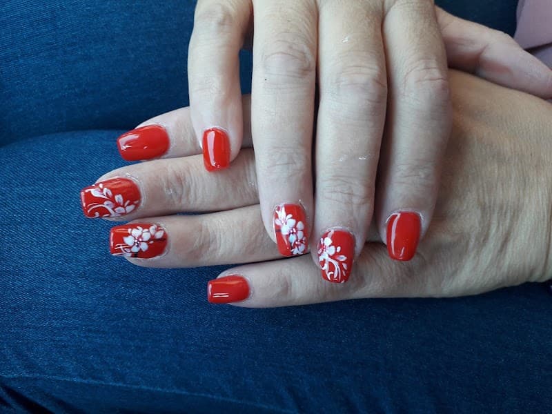 Mani Tra I Capelli by Argania Catania photo