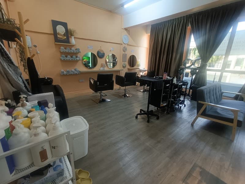 Manis Hair Care And Body Therapy Nilai photo
