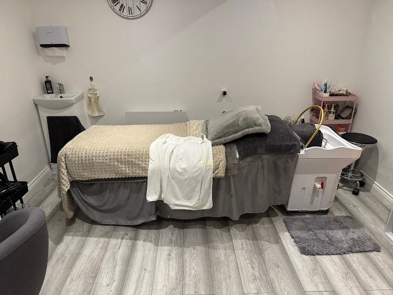 Mara Head spa and massage London photo