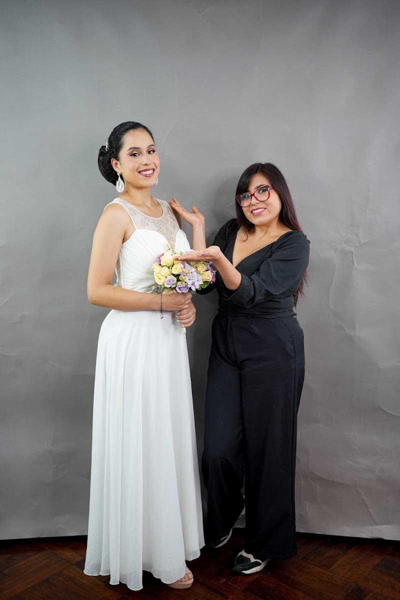Maricarmen Peralta Make Up Lince photo
