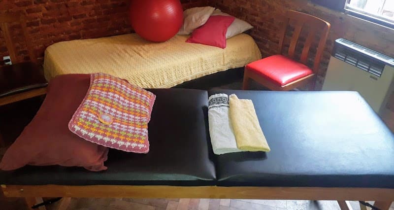 Maricel Masajes descontracturantes y reflexologia Concordia photo