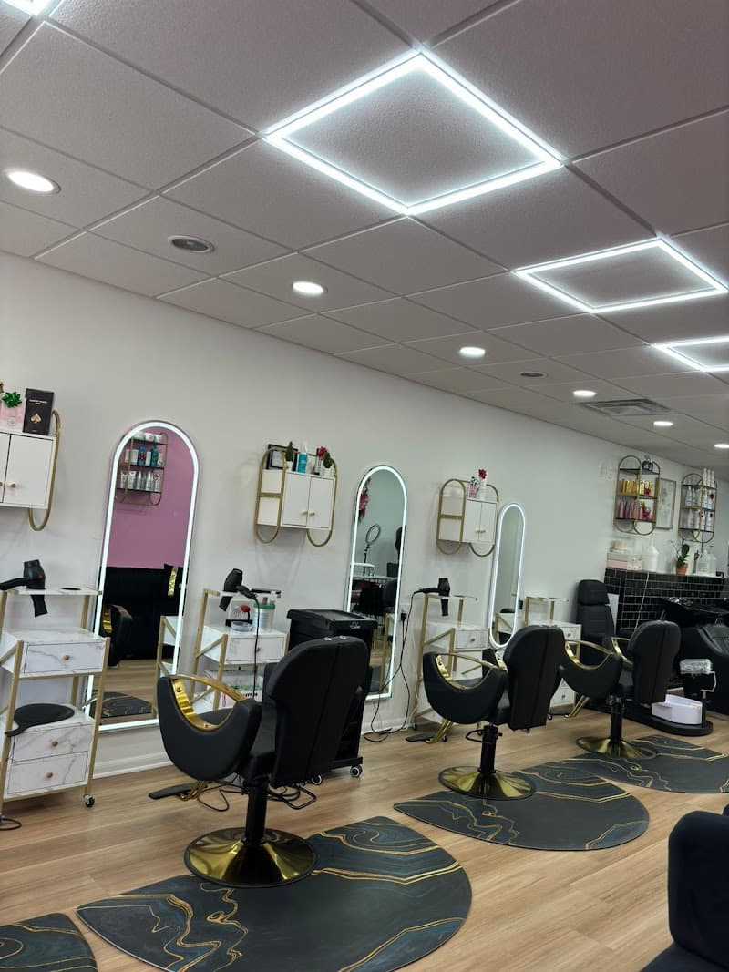 Marilyn Salon Services Fairfield photo