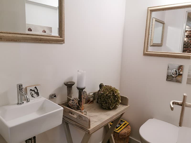 Mariona Beldowska Massage Kessel photo