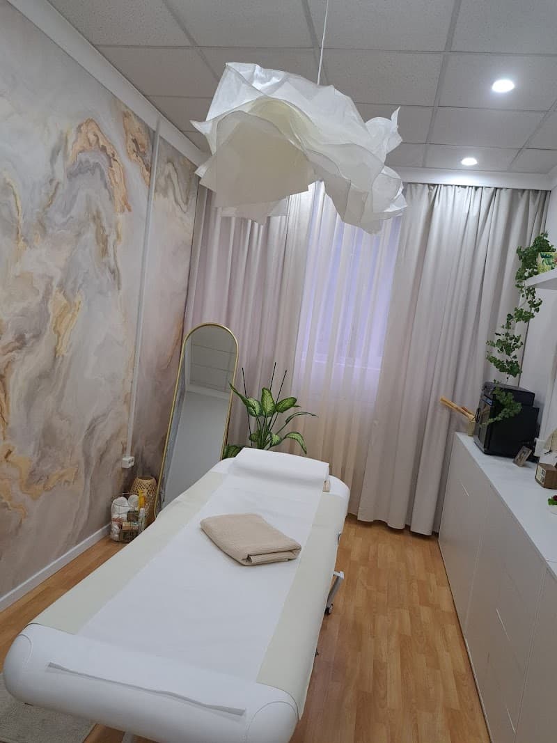 Masaj Iasi - Cabinet MCentrum Clinic Iași photo