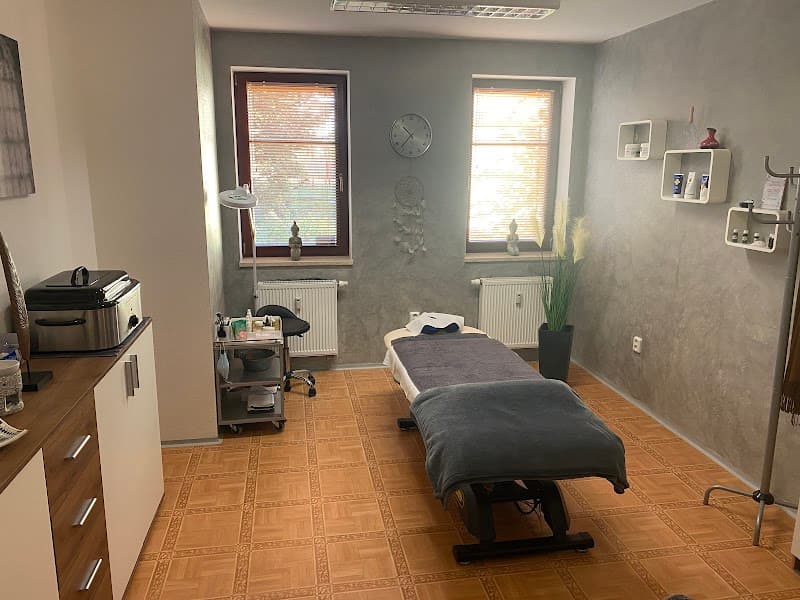 Masážní salón Maruška Píšť photo