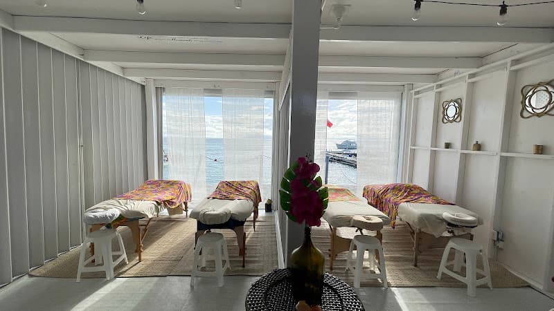 Massage By The Reef Day Spa San Pedro photo