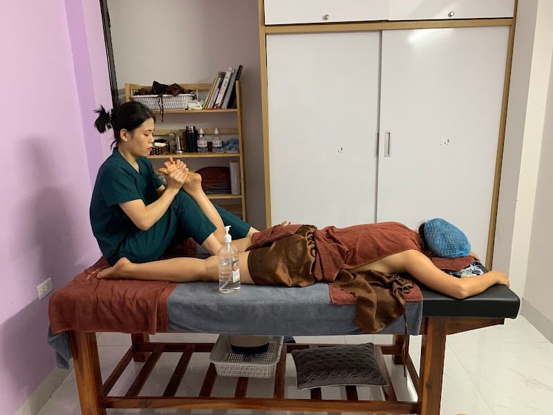 Massage Chan 28 Quận Ba Đình photo