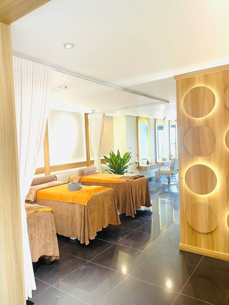 Massage Chan MTV 2 Hạ Long photo