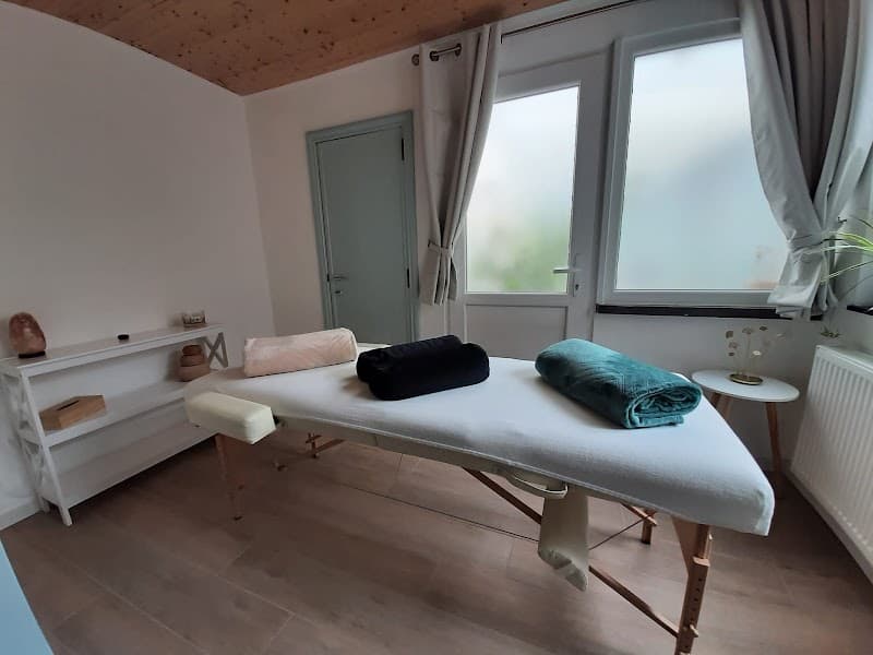 Massage L'Instant Present Ecaussinnes photo