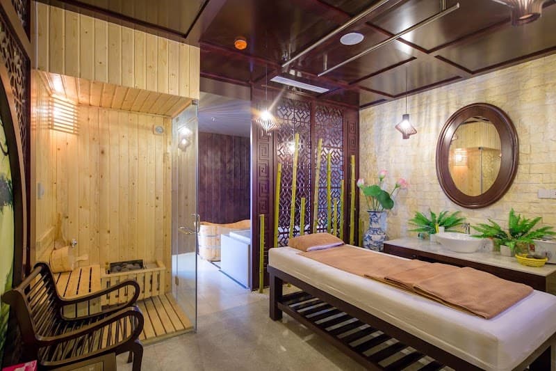 Massage Quốc Tế Nha Trang photo