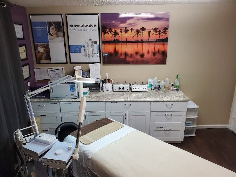 Massage & Waxing Day SPA Sacramento photo