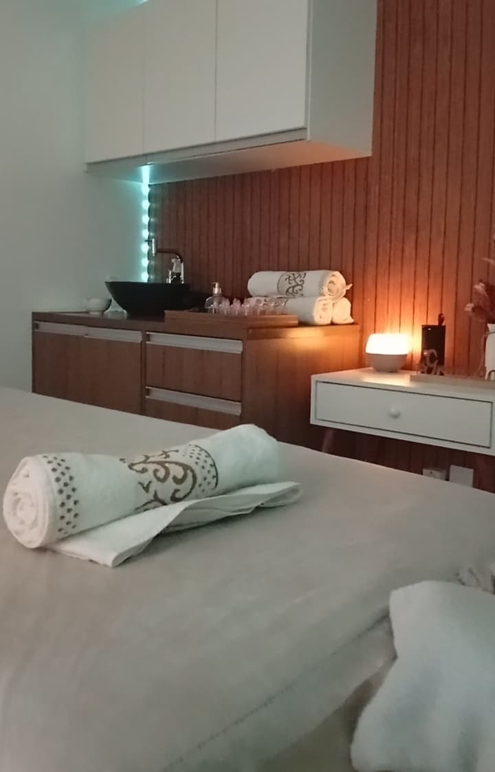 Massagem Petrolina | Espaço de terapias corporais photo