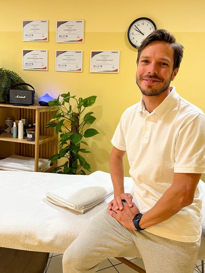 Massaggi Professionali Lorenzo Bruni Pistoia photo