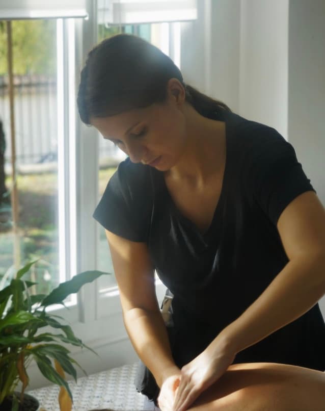 Massassou massages et soins - fermé de mai à septembre 2025 pour congés maternité Buc photo