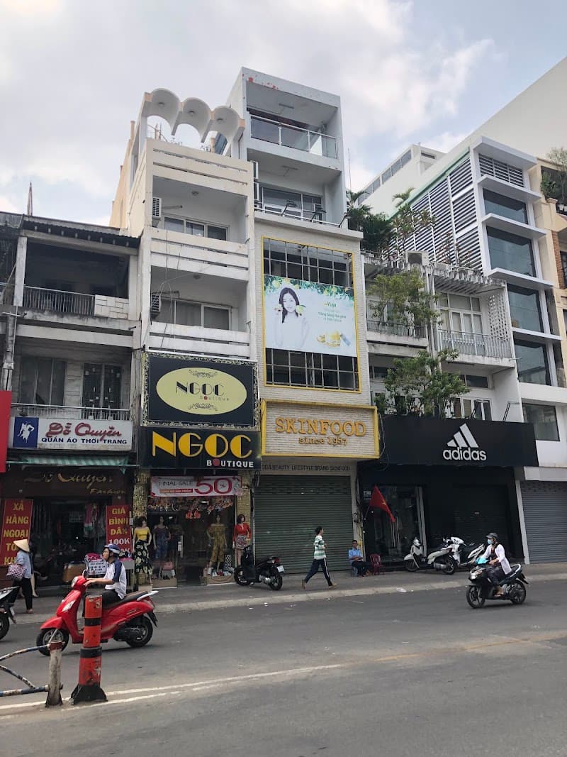 Master Ngọc Nguyễn Quận Hai Bà Trưng photo