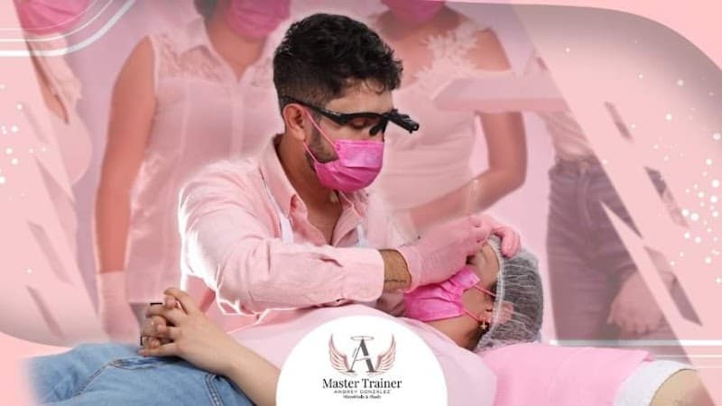 Master Trainer Andrey Gonzalez Microblade and Shade Ocotlán photo