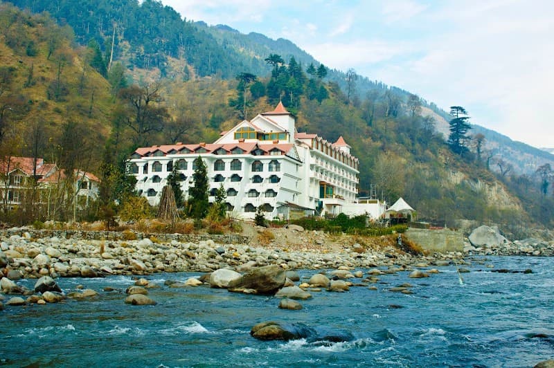 Mastiff Grand Manali Resort photo