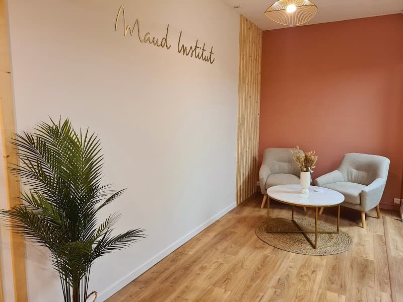 Maud Institut | Facialiste | Yoga du visage | Drainage lymphatique Renata França | Kobido Marseille photo