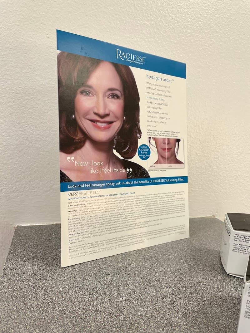 MAVYPALACIO Skin care Clinics. Edinburg photo