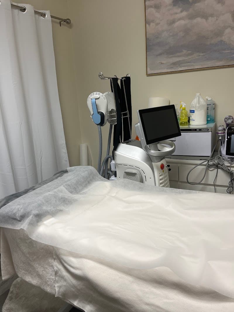 ME Beauty Facial Day Spa Redondo Beach photo