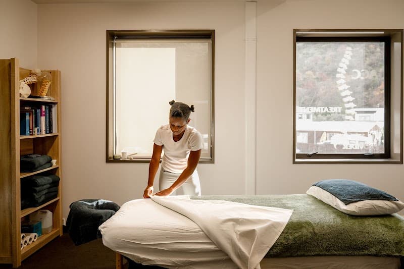 Me Time Massage Queenstown photo