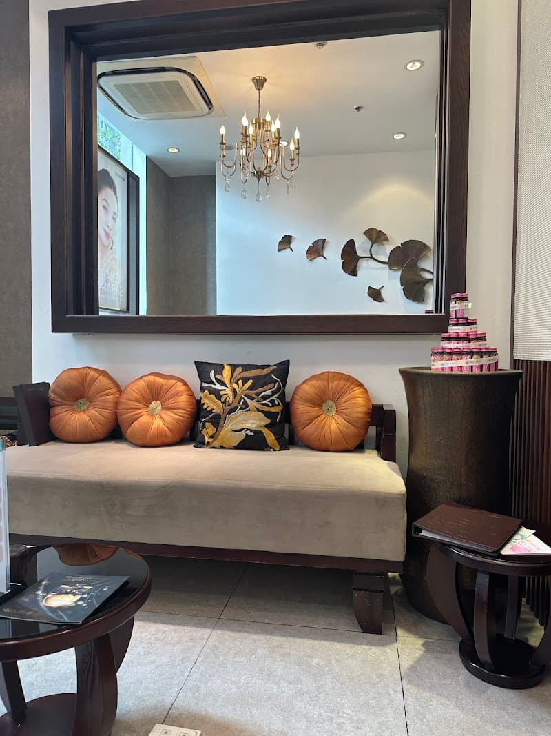 Menard Vinhomes Central Park Thủ Đức photo