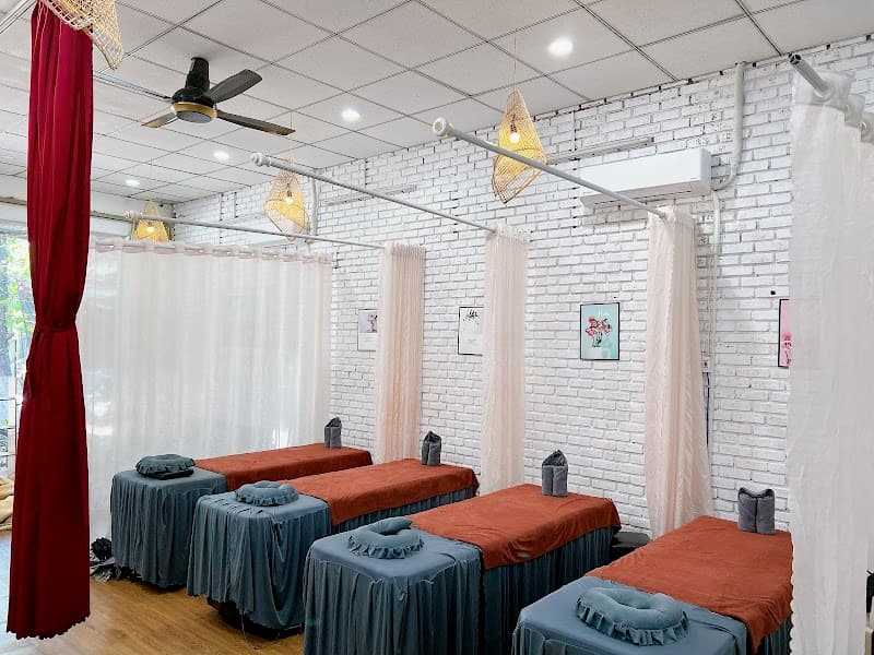 Mía Spa - 30 Khúc Hạo Quận Sơn Trà photo