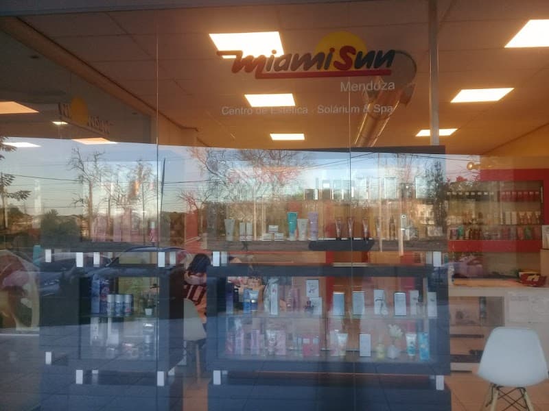 Miami Sun El Torreon Luzuriaga photo