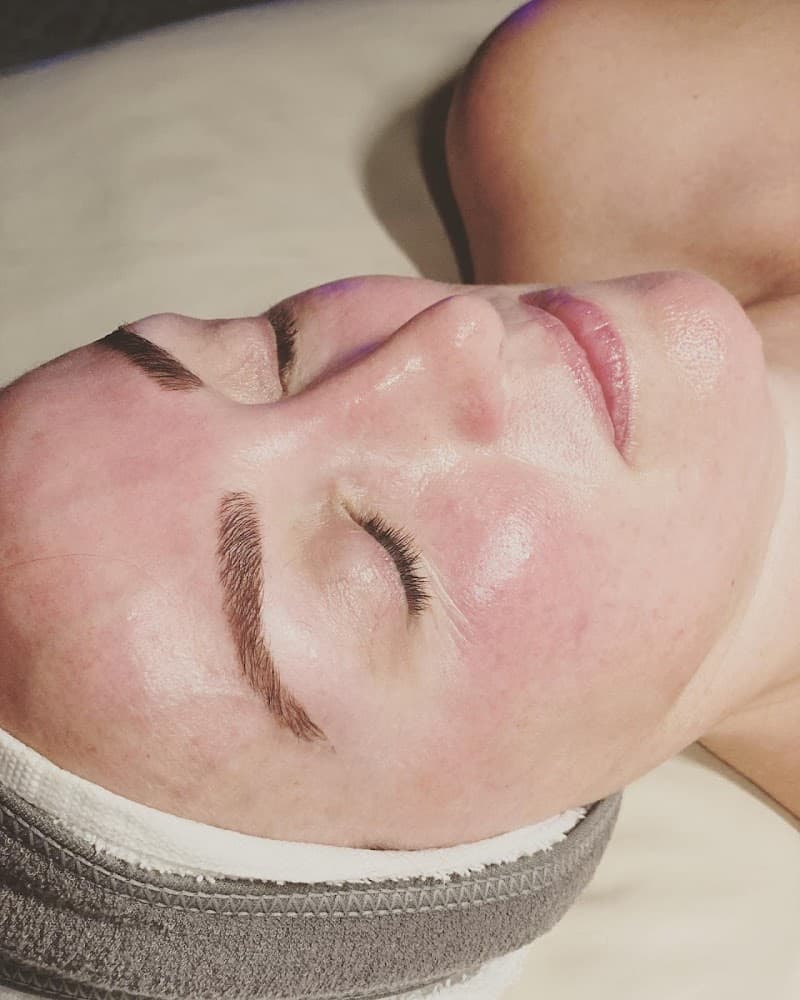 Michelle's Skin & Wax Lounge Redding photo