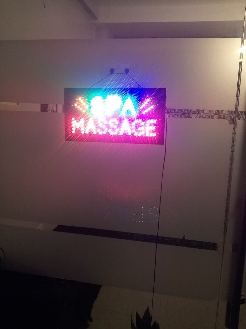 Michelle Wellness Massage and Body Spa Clinic M'Lang photo
