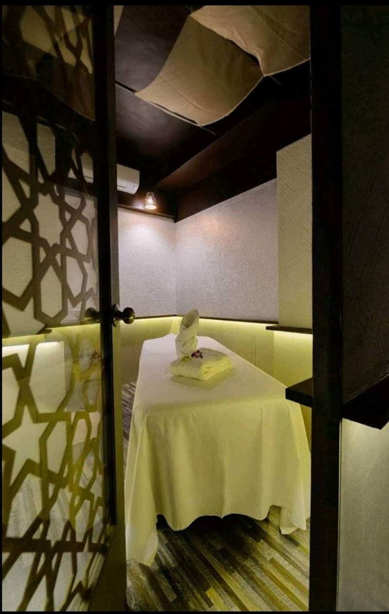 Midas Touch Le Spa Mumbai photo